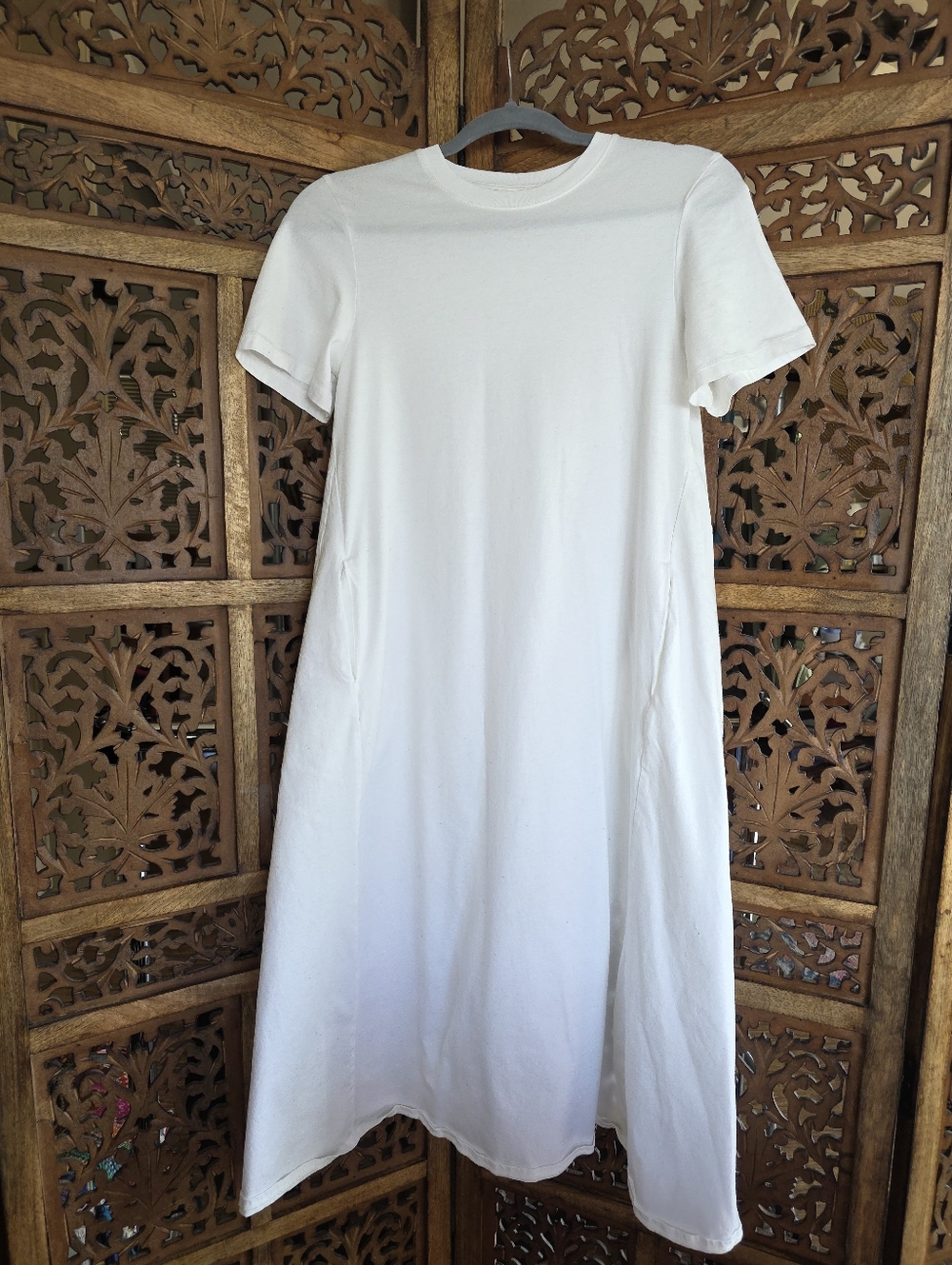 Uniqlo White Short-Sleeve Midi A-Line Dress
